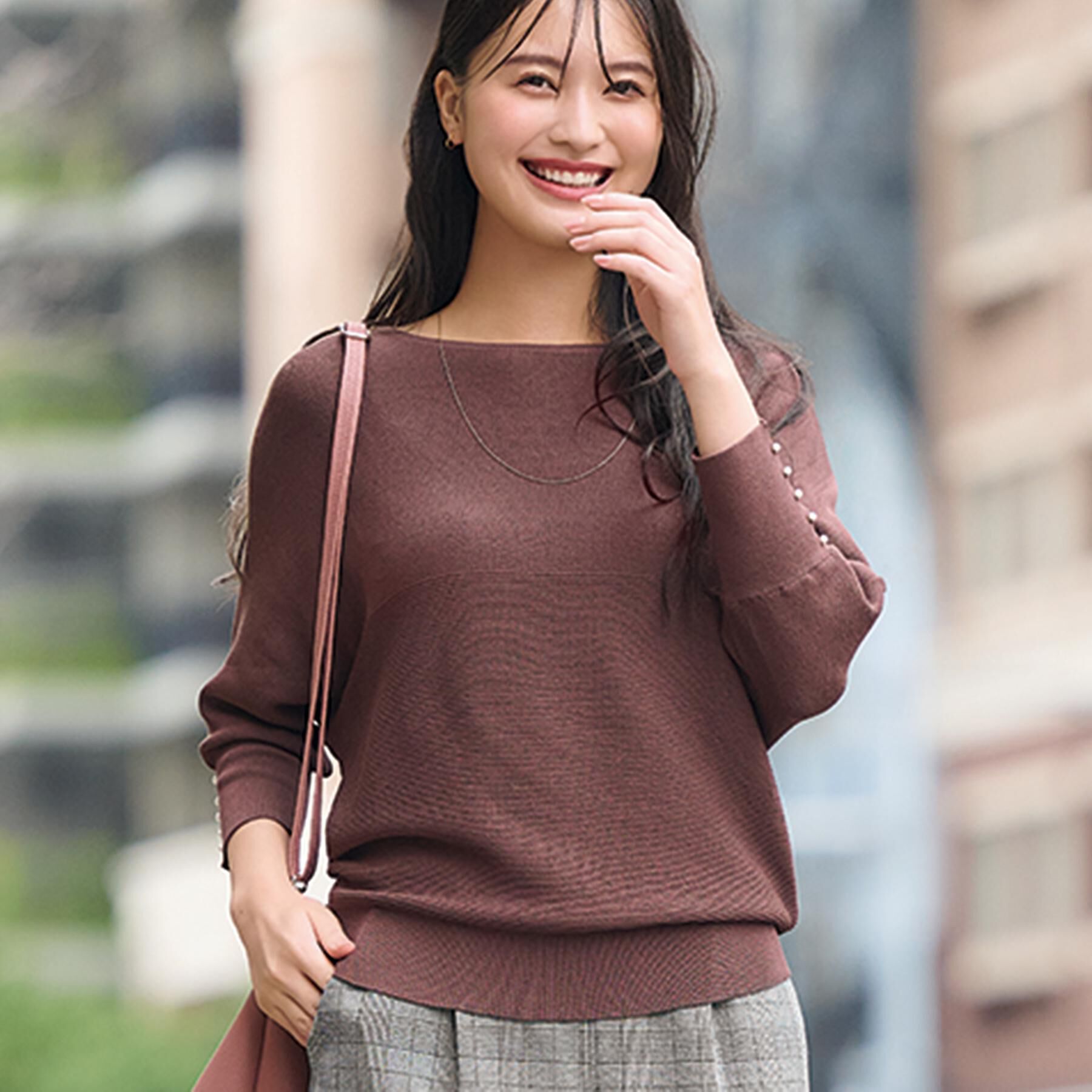 SHOO･LA･RUE「【毛玉になりにくい】パール調ボタンが女性らしさをプラス ガーター切替 7分袖ドルマンニット」|ニット・セーター|