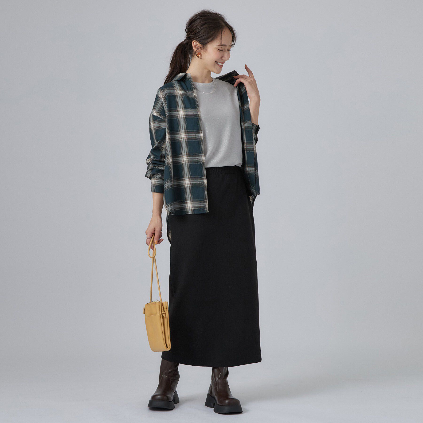 SHOO･LA･RUE「【洗濯機可】インナー使いしやすい ラメロンT」|Tシャツ・カットソー|
