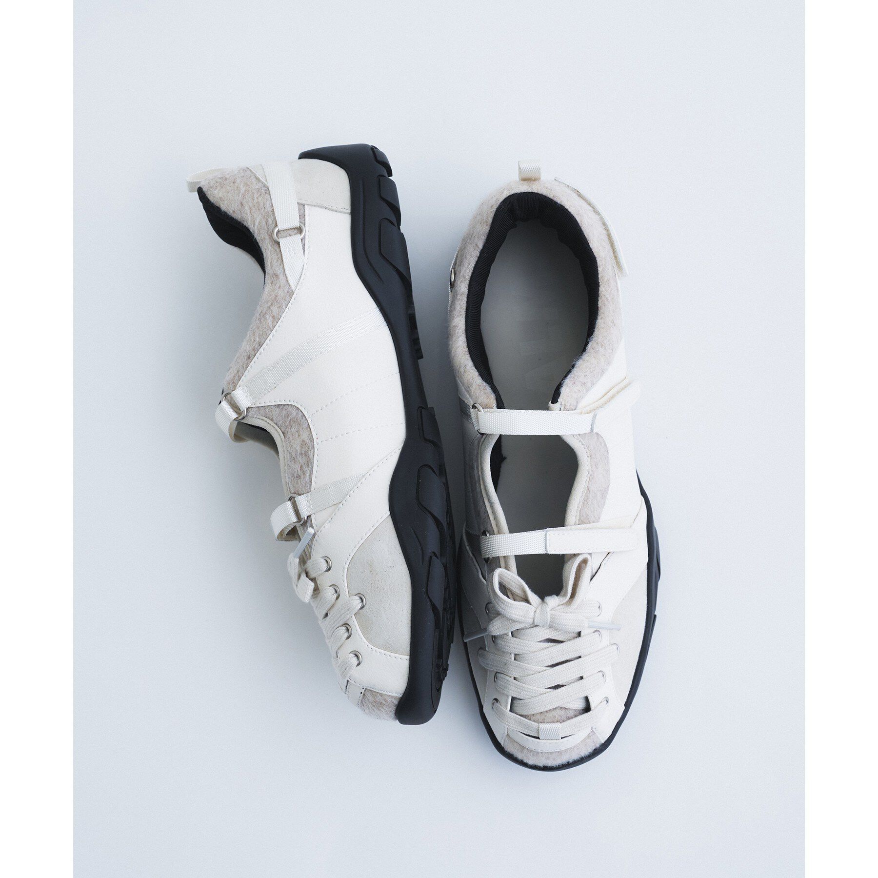 CODE A「ALM．｜COSMO LACEUP SNEAKERS」|スニーカー|