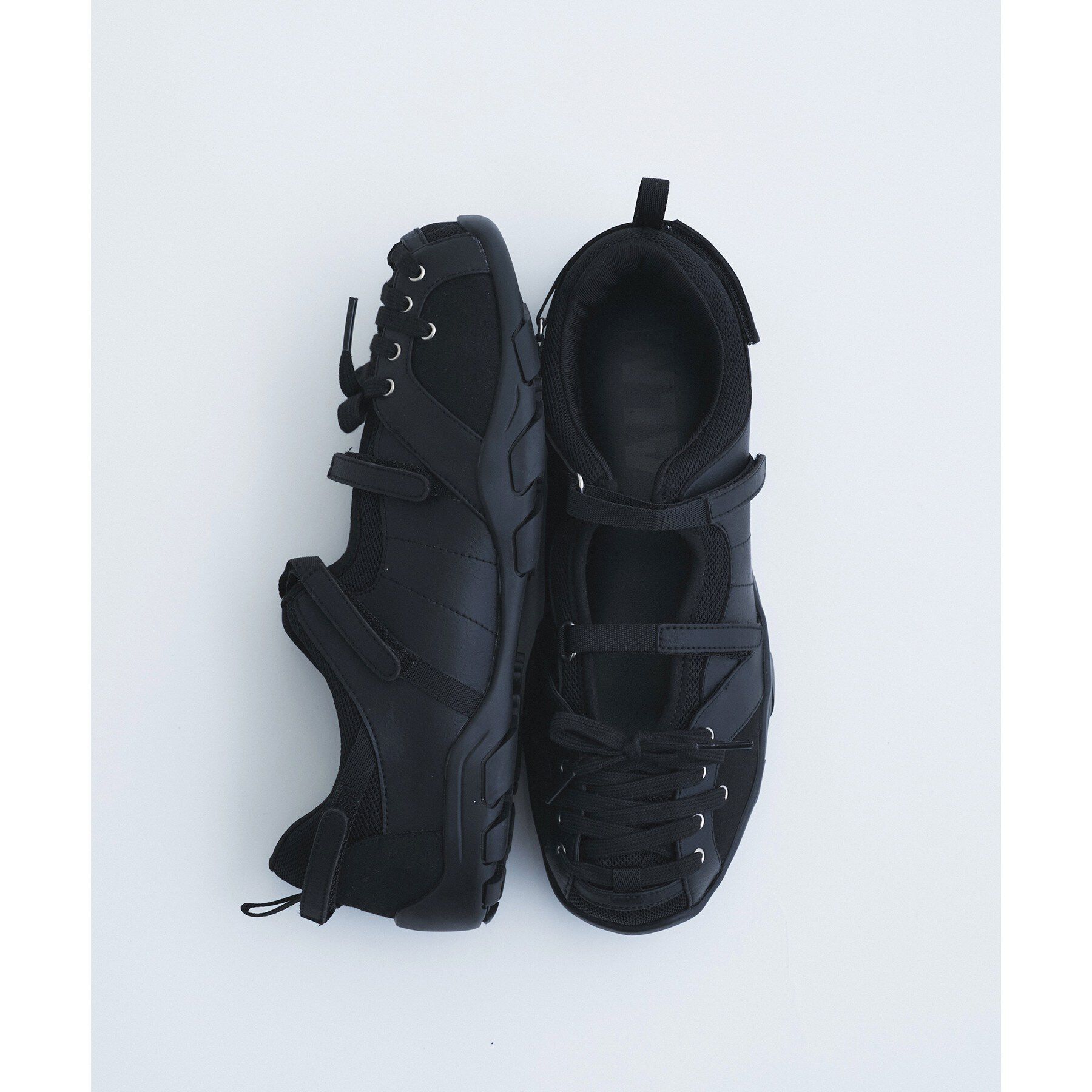 CODE A「ALM．｜COSMO LACEUP SNEAKERS」|スニーカー|