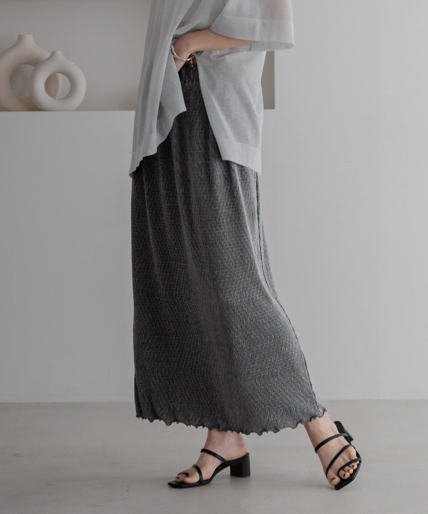 LOWRYS FARM「シャイニープリーツタイトスカート」|スカート|GRY8