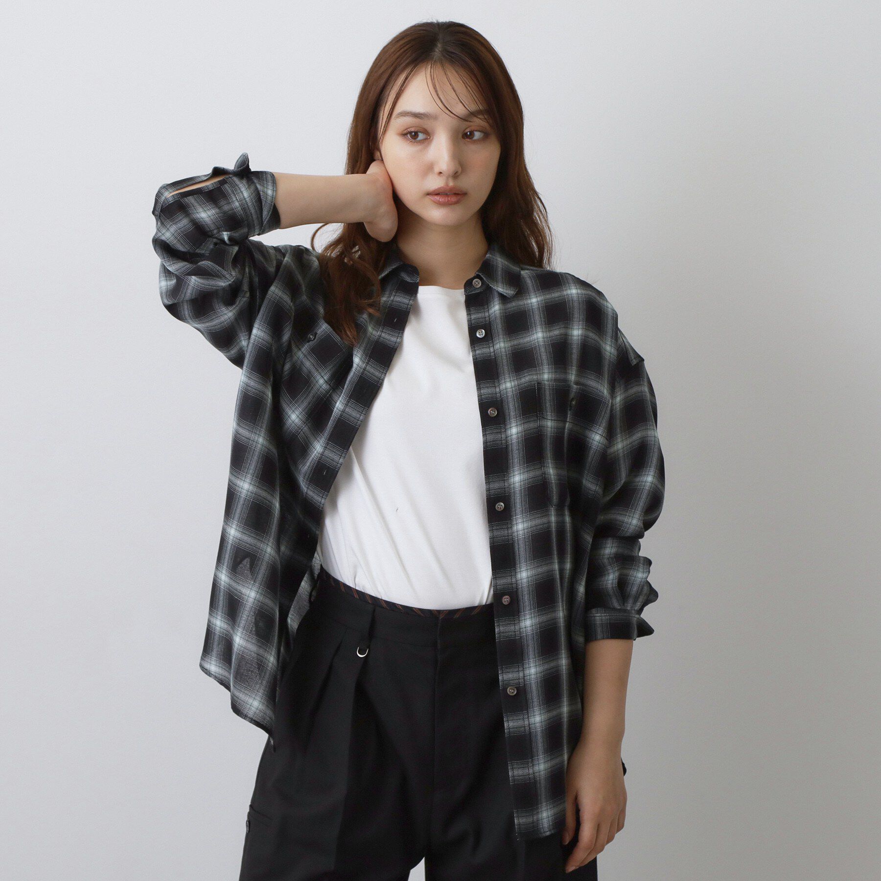 DRESSTERIOR「【ウォッシャブル】ビエラオンブレチェックシャツ」|シャツ・ブラウス|チャコールグレー(2