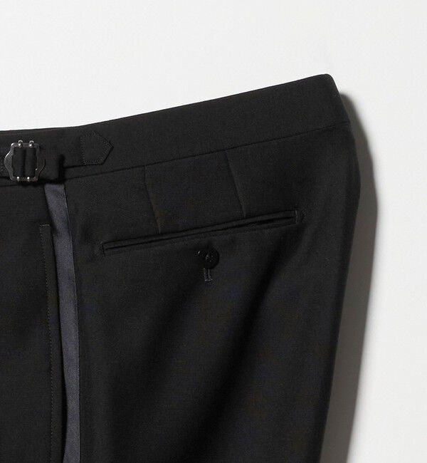 UNITED ARROWS「ブラック アジャスター ノープリーツ タキシードパンツ」|スーツ|