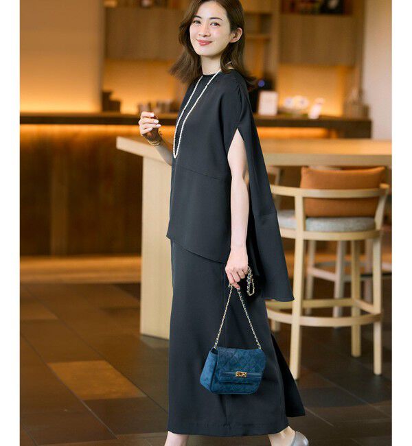 23区「【一部店舗限定/UVカット/洗える】ライトウェイトツイル ケープ付き ワンピース」|ワンピース|