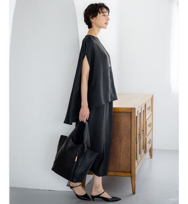 23区「【一部店舗限定/UVカット/洗える】ライトウェイトツイル ケープ付き ワンピース」|ワンピース|