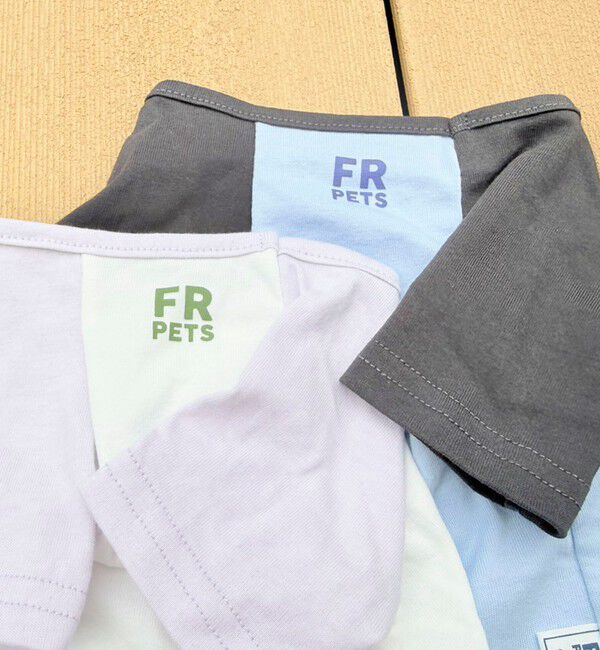 fredy emue「【FR PETS】メッセージ配色Ｔシャツ」|Tシャツ・カットソー|