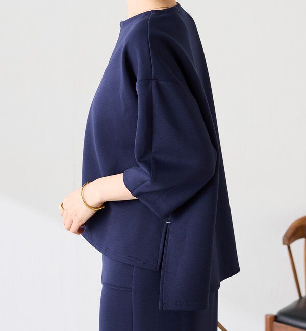  「キーネックダンボールセットアップ」|ワンピース|