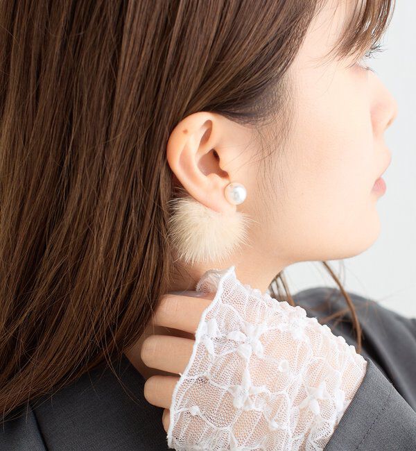  「Lara ファー&times;パールピアス」|ブローチ・コサージュ|