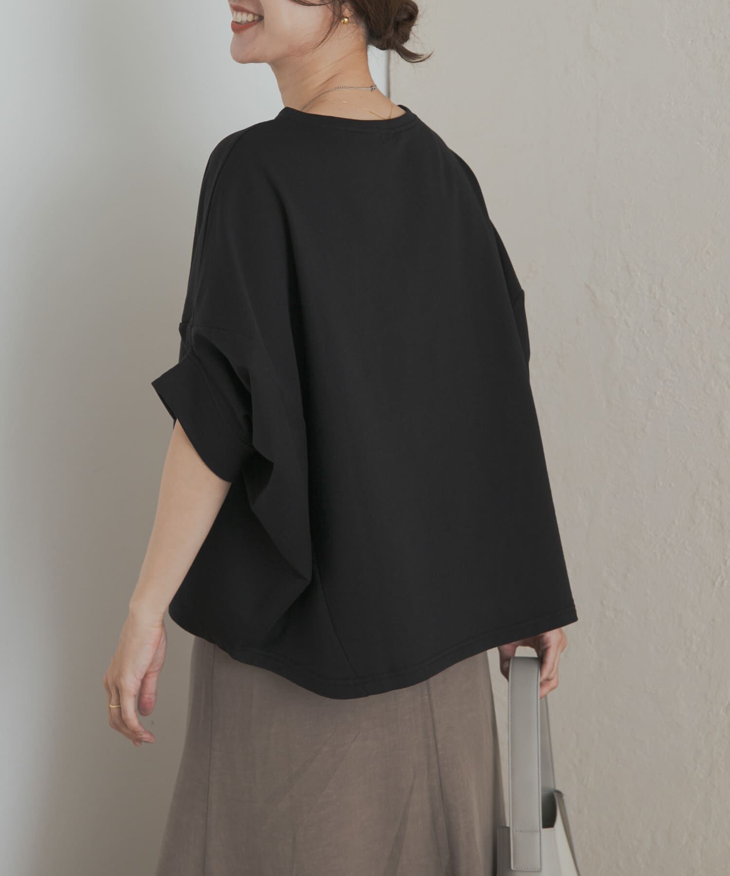 URBAN RESEARCH DOORS「『UR GREEN』ミニ裏毛変形プルオーバー」|Tシャツ・カットソー|
