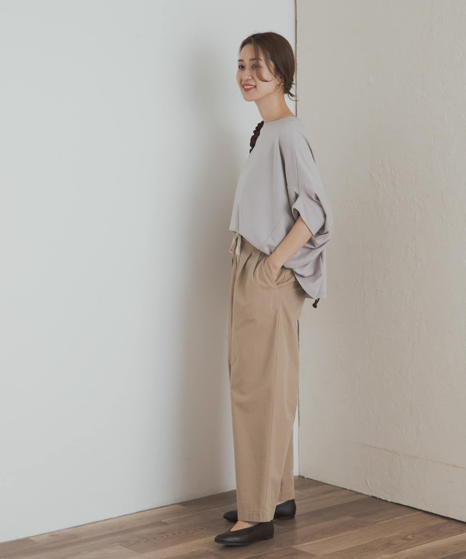 URBAN RESEARCH DOORS「『UR GREEN』ミニ裏毛変形プルオーバー」|Tシャツ・カットソー|