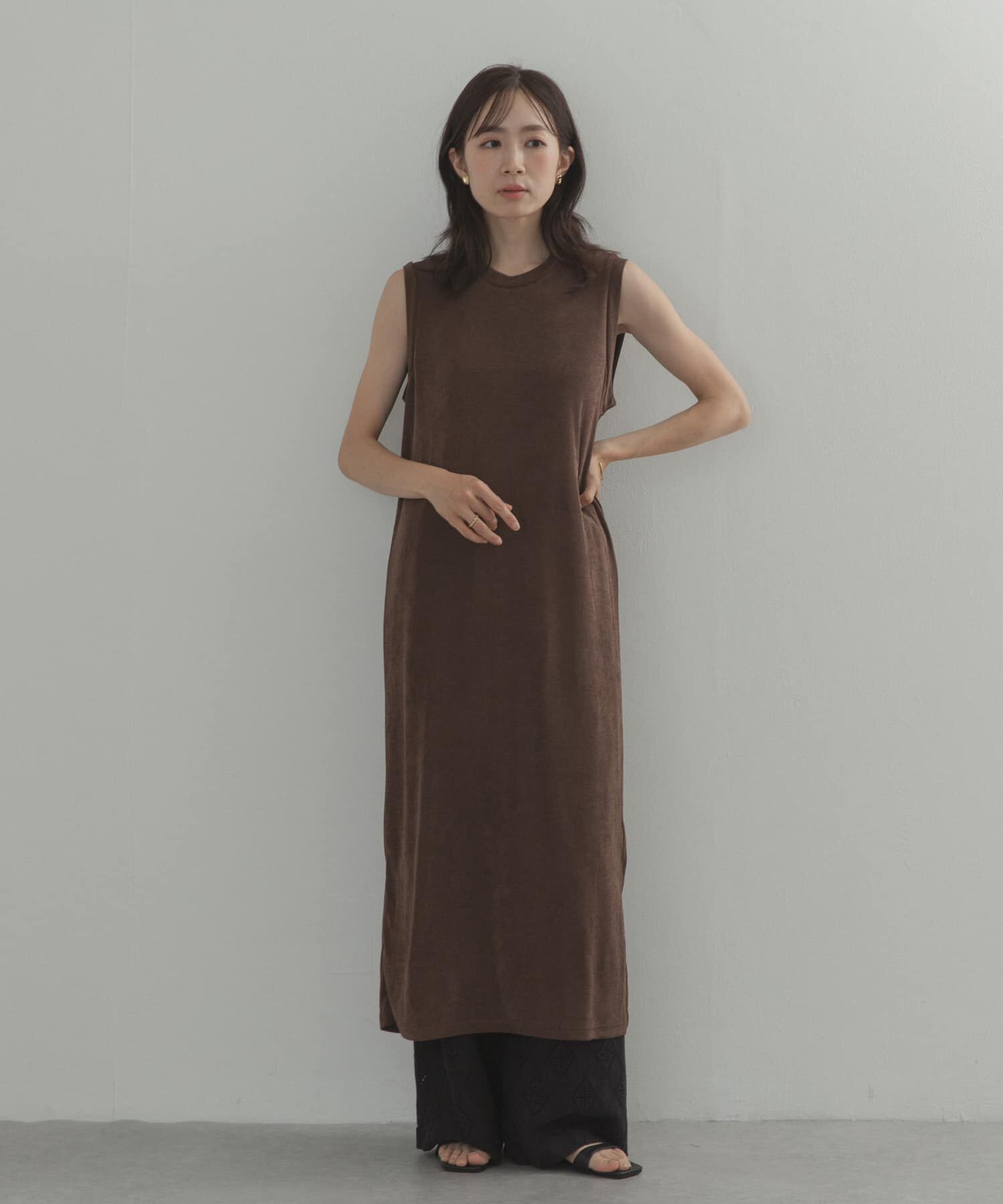 URBAN RESEARCH DOORS「『別注』Audrey and John Wad&times;DOORS　シャイニーベアフライスワンピース」|ワンピース|
