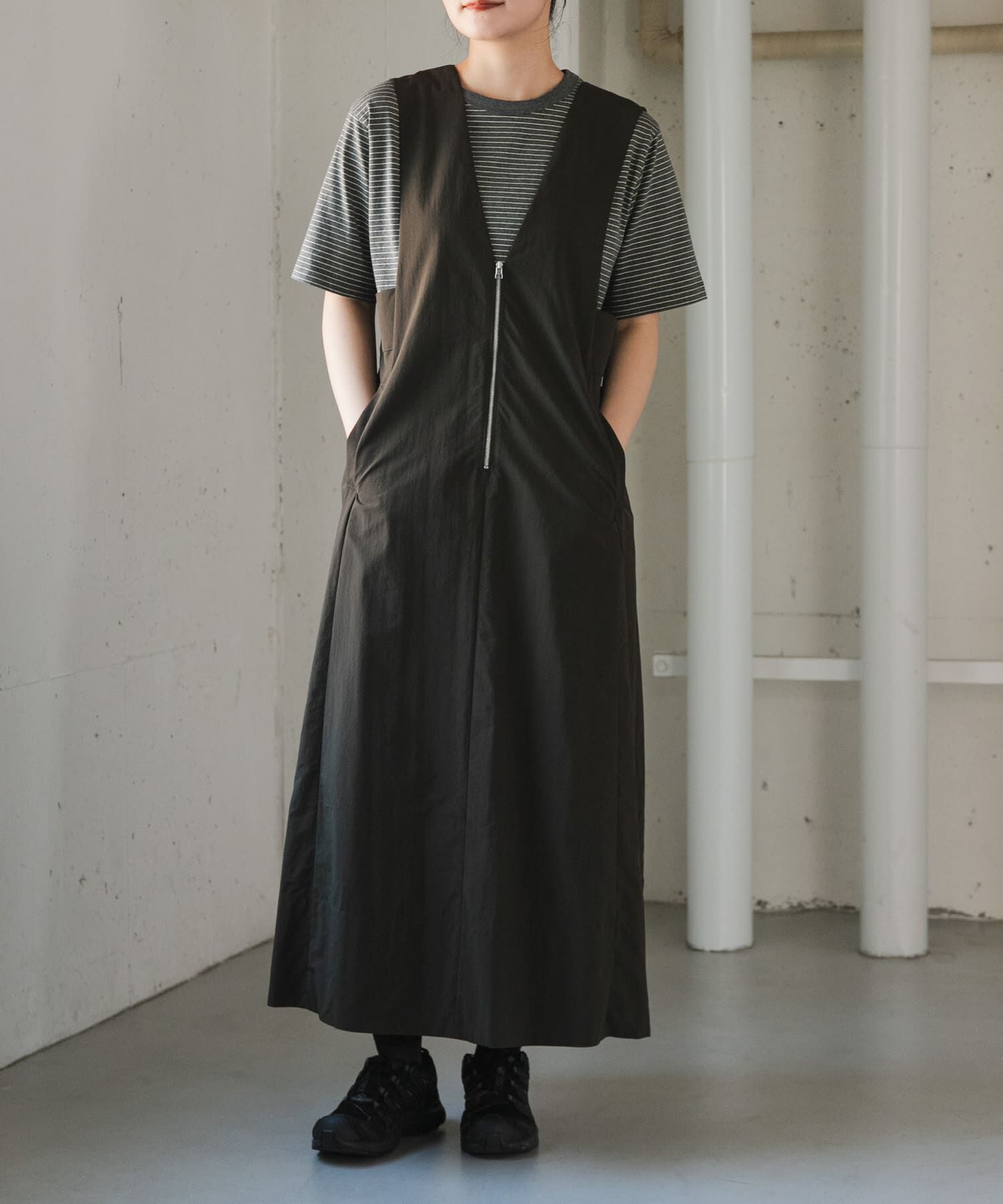URBAN RESEARCH DOORS「FORK&SPOON　ナイロンテントワンピース」|ワンピース|グリーン系その他