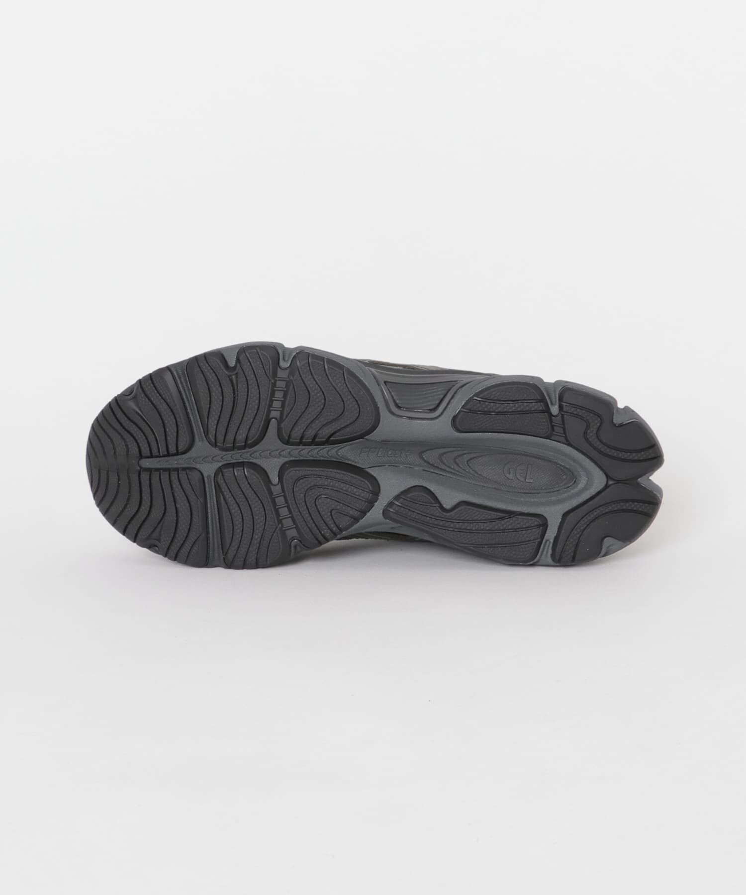 URBAN RESEARCH「ASICS　GEL-NYC 2.0」|スニーカー|