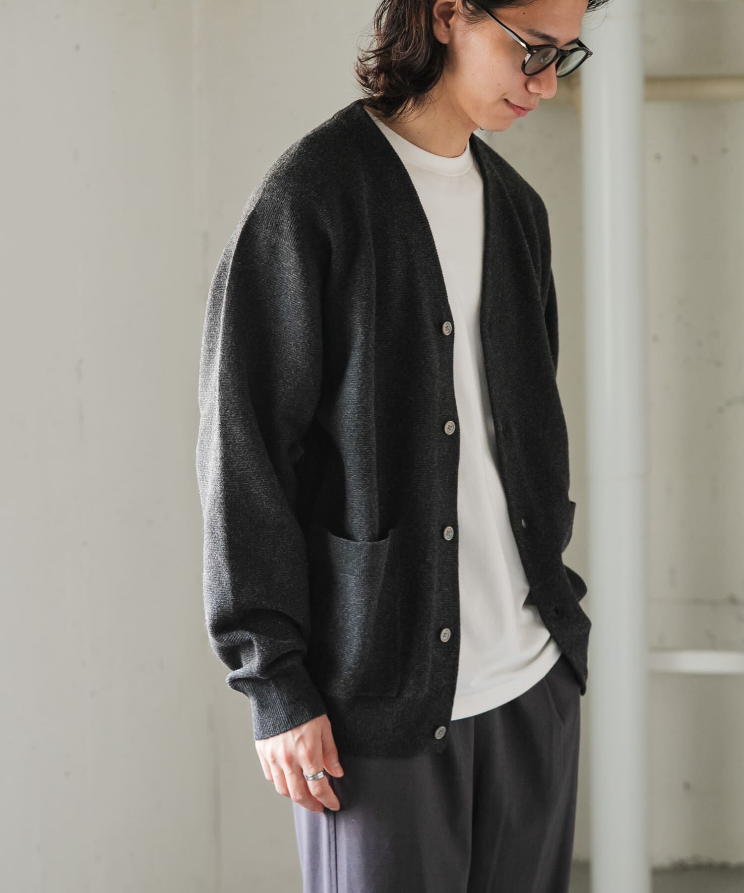 URBAN RESEARCH DOORS「FORK&SPOON　PROVORONE Vネックカーディガン」|カーディガン|