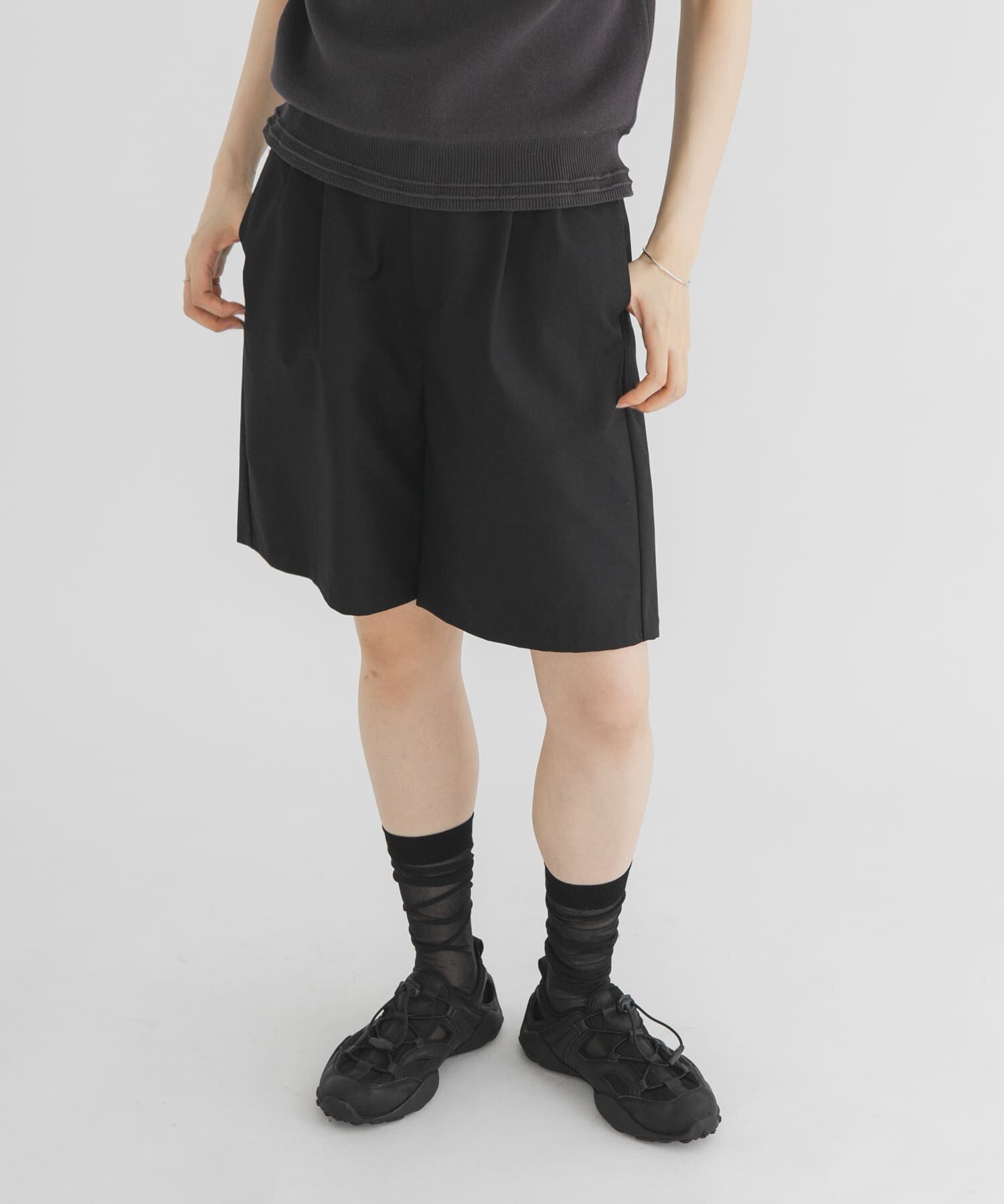  「ダブルタックショートパンツ」|その他|