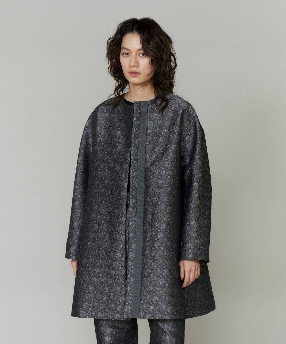 la veille by SUPERIOR CLOSET「ノーカラーAラインコート」|ピーコート|