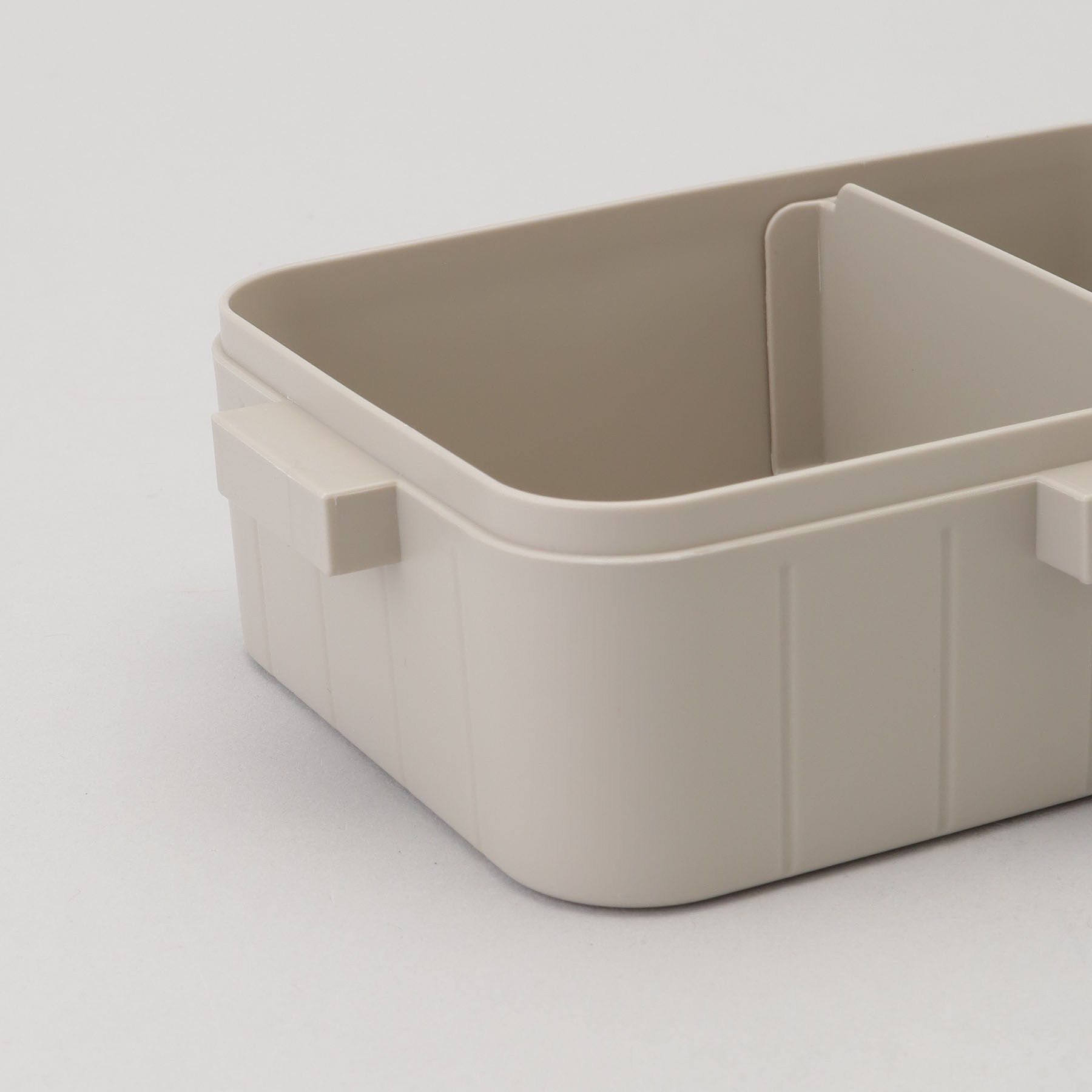 212 KITCHEN STORE「4LOCK抗菌ランチボックス650ml WGY ＜212Kオリジナル＞」|食器・キッチングッズ|