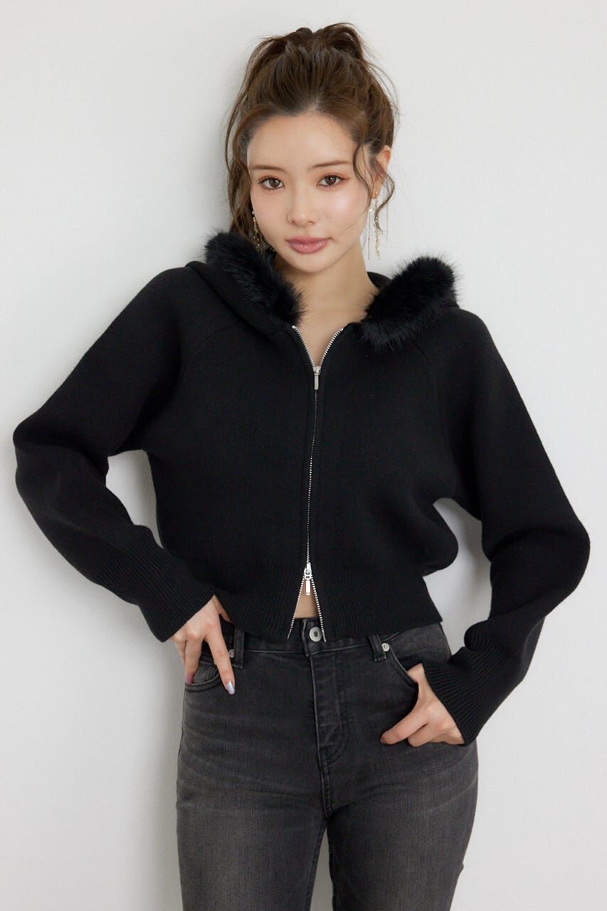 rienda「フェイクファーフーディニットトップス」|ニット・セーター|BLK