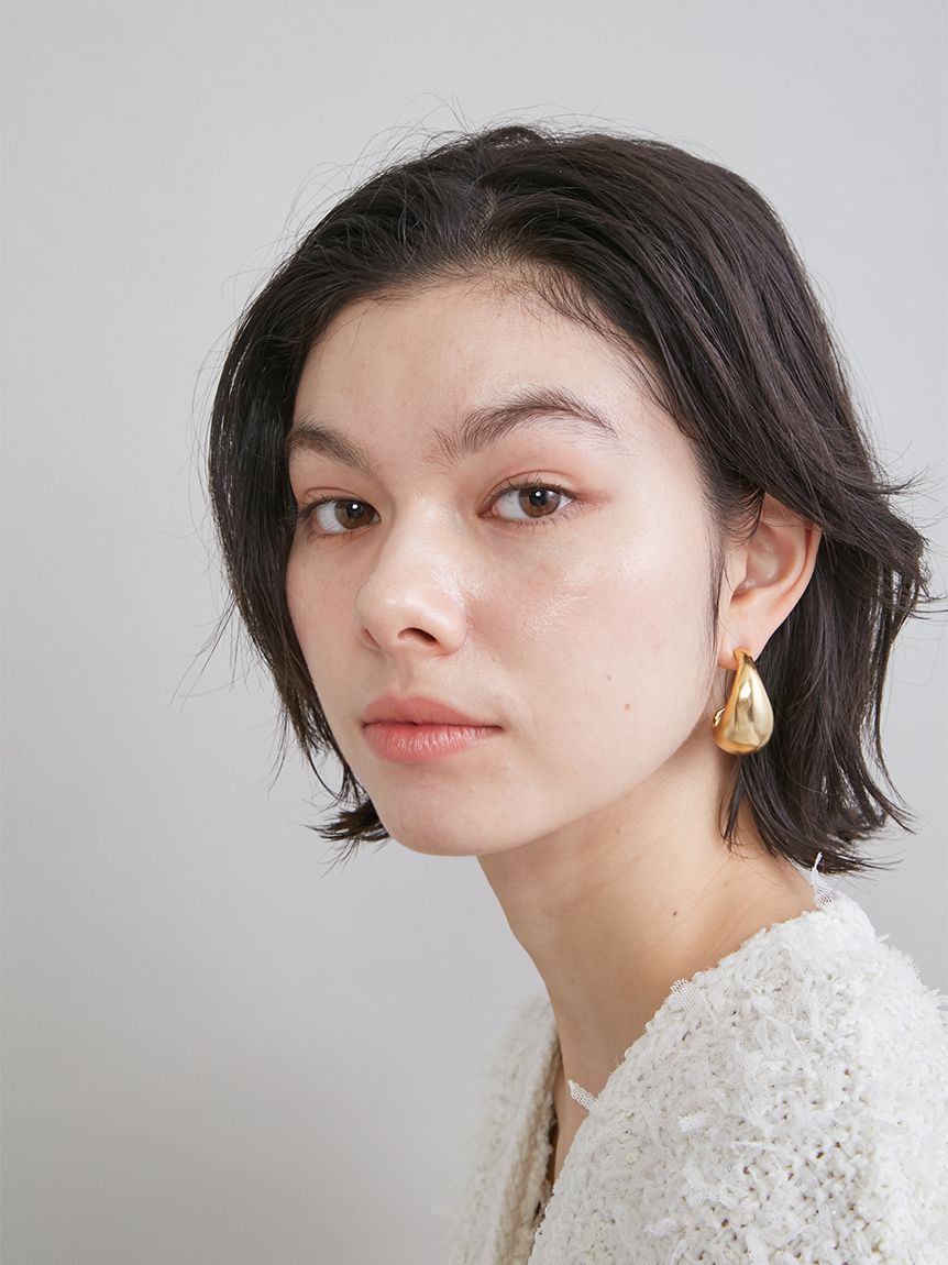 Mila Owen「メタルドロップピアス」|ピアス|