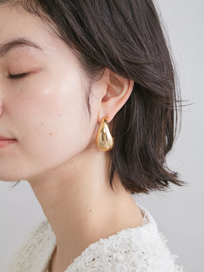 Mila Owen「メタルドロップピアス」|ピアス|GLD