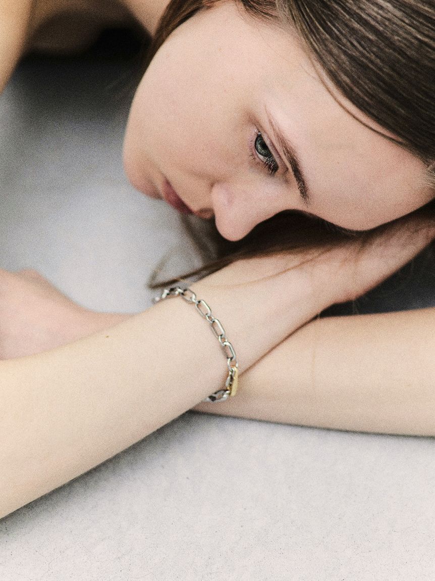 Mila Owen「【EVERYDAY PROOF JEWELRY 】マルチチェーンブレス」|ブレスレット・バングル|
