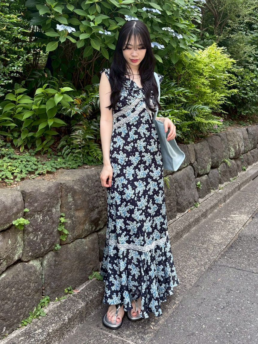 LILY BROWN「【LILY BROWN&times;ANNA SUI】フラワープリントワンピース」|ワンピース|