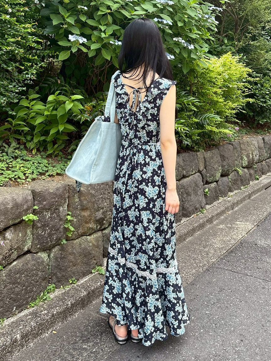 LILY BROWN「【LILY BROWN&times;ANNA SUI】フラワープリントワンピース」|ワンピース|