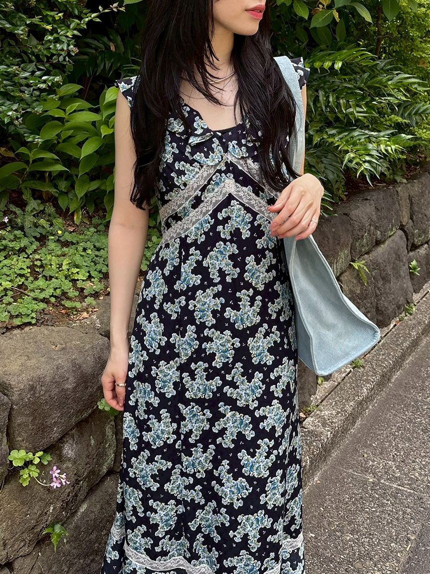 LILY BROWN「【LILY BROWN&times;ANNA SUI】フラワープリントワンピース」|ワンピース|