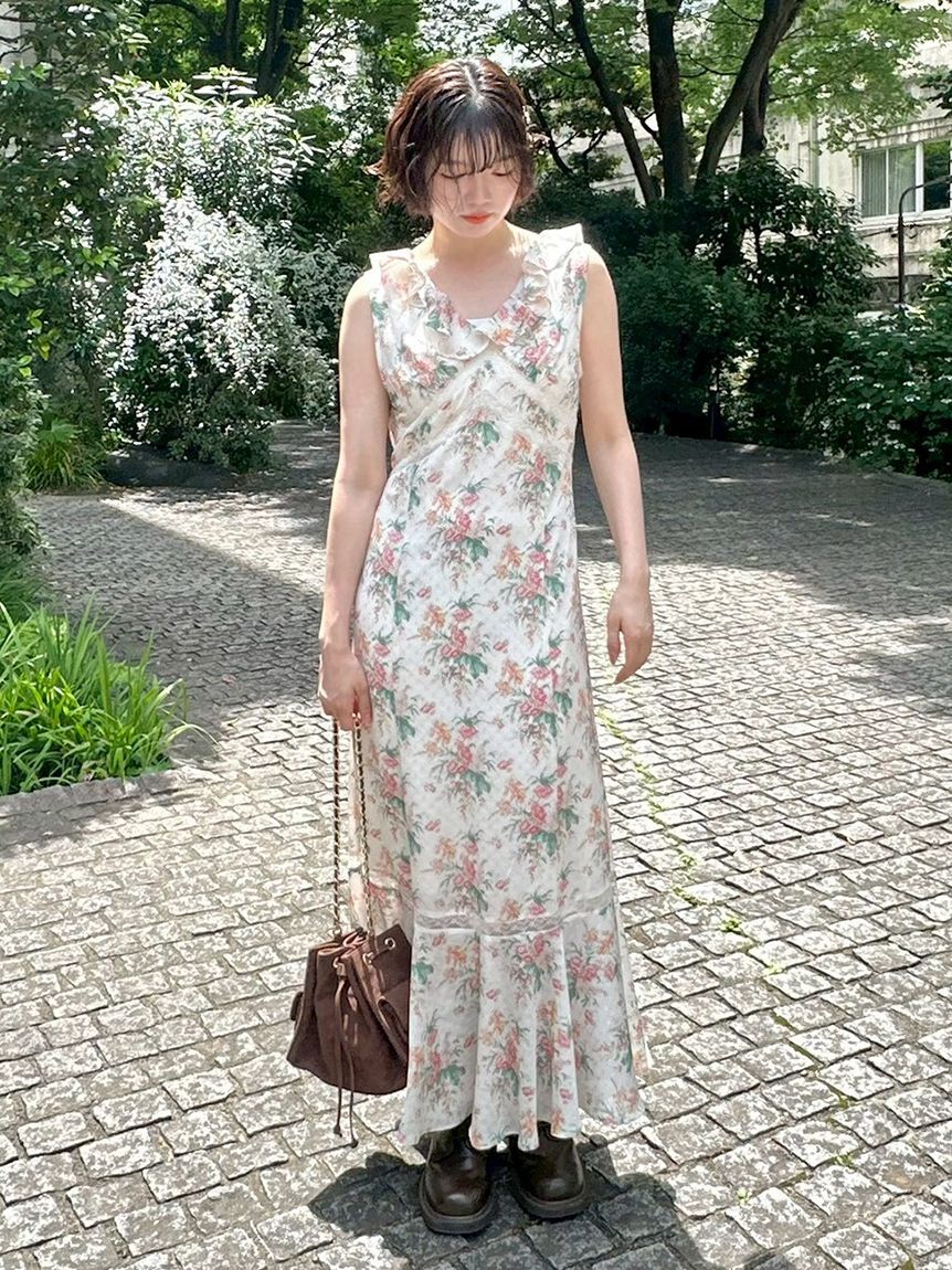 LILY BROWN「【LILY BROWN&times;ANNA SUI】フラワープリントワンピース」|ワンピース|