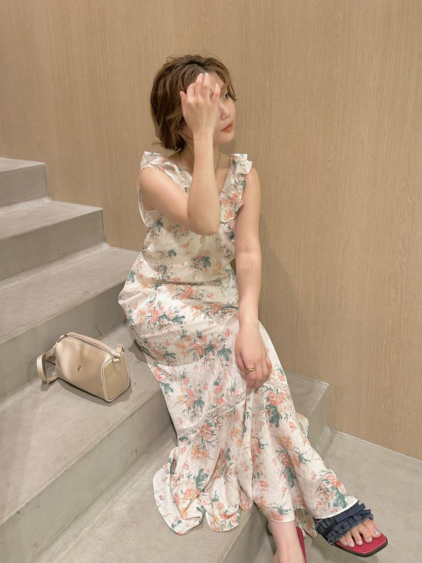LILY BROWN「【LILY BROWN&times;ANNA SUI】フラワープリントワンピース」|ワンピース|