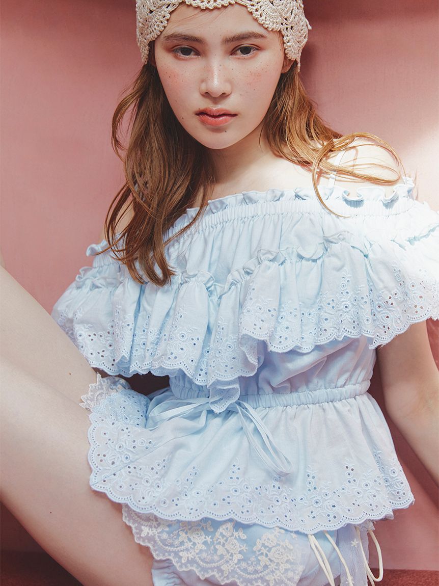LILY BROWN「コットンレースオフショルトップス」|Tシャツ・カットソー|LBLU