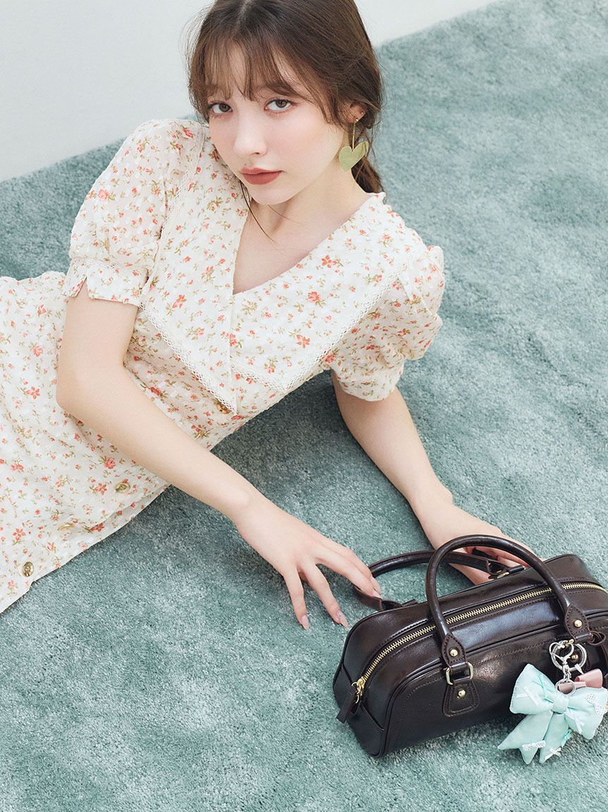 LILY BROWN「ロゼットチャーム」|キーケース|
