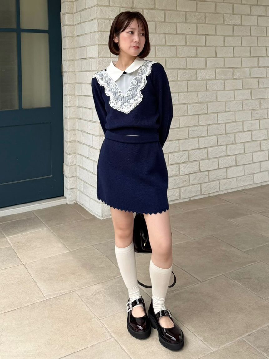 LILY BROWN「【限定カラー】[L.B CANDY STOCK] エンブロイダリービブカラーニットセット」|ワンピース|NVY