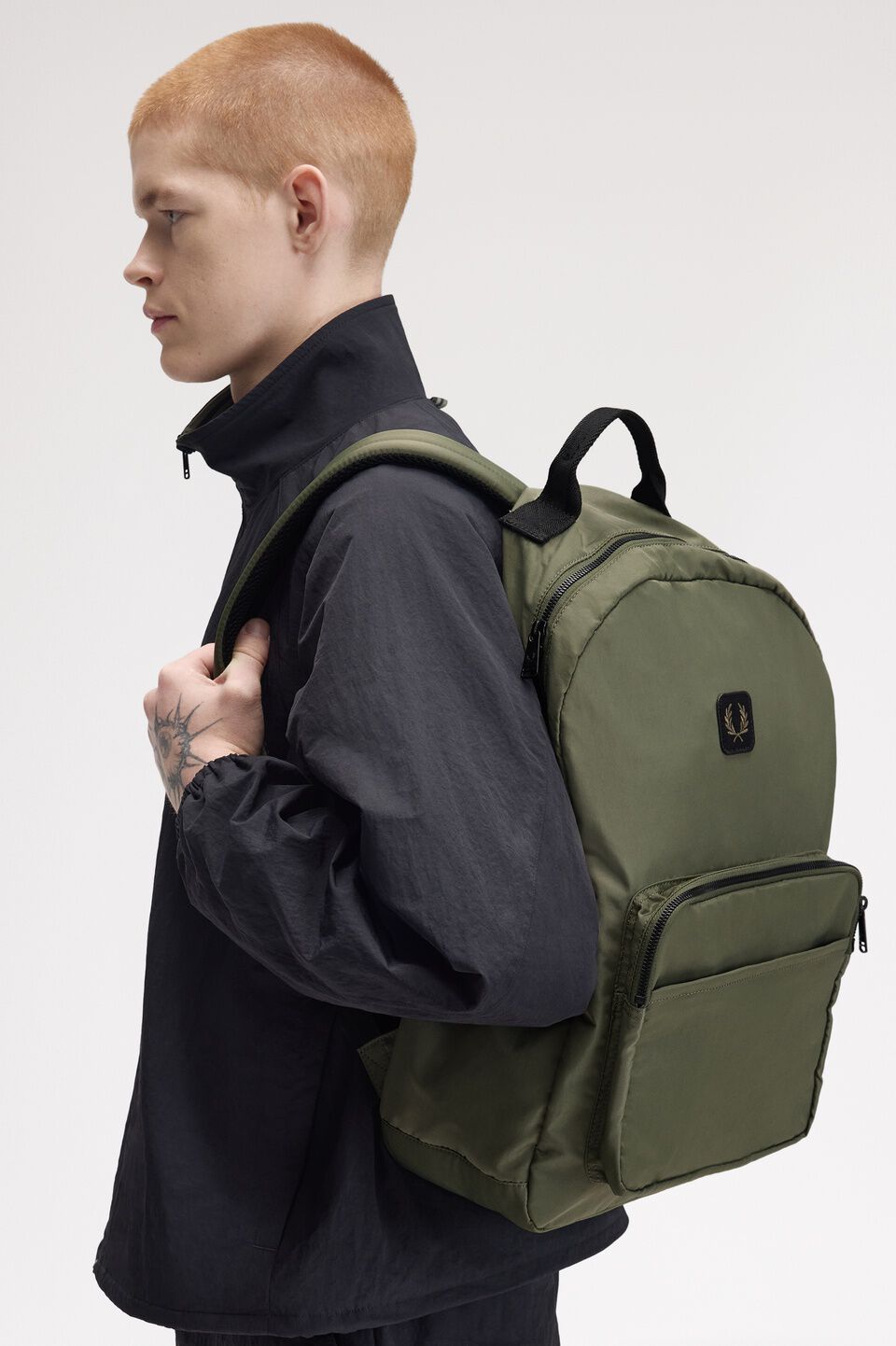 FRED PERRY 「FRED PERRY／CRINKLE NYLON BACKPACK／クリンクルナイロンバックパック」|リュック|