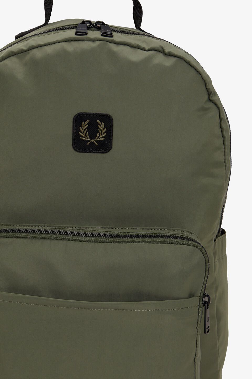 FRED PERRY 「FRED PERRY／CRINKLE NYLON BACKPACK／クリンクルナイロンバックパック」|リュック|