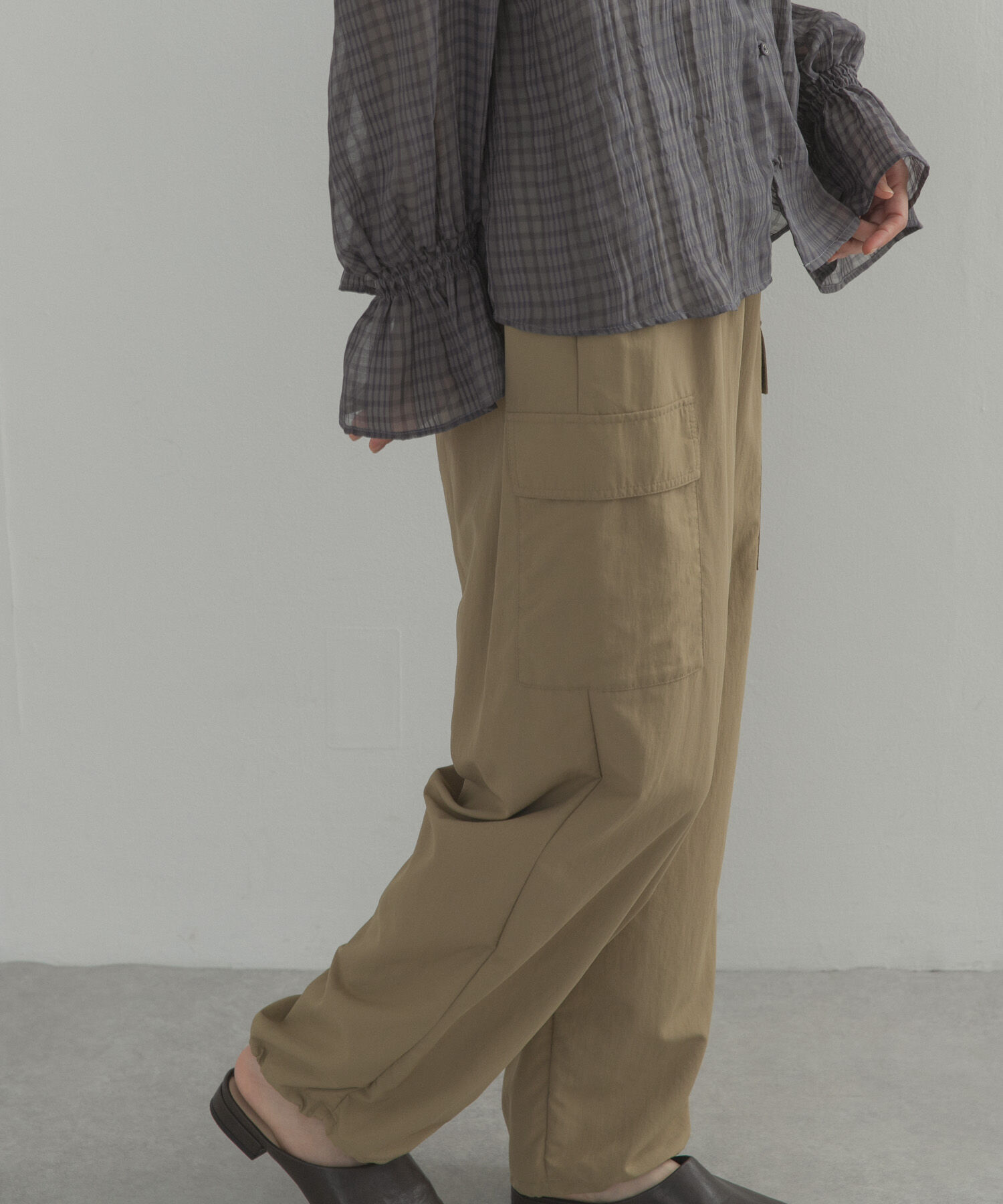 URBAN RESEARCH DOORS「撥水カーゴドロストパンツ」|その他|ベージュ系その他