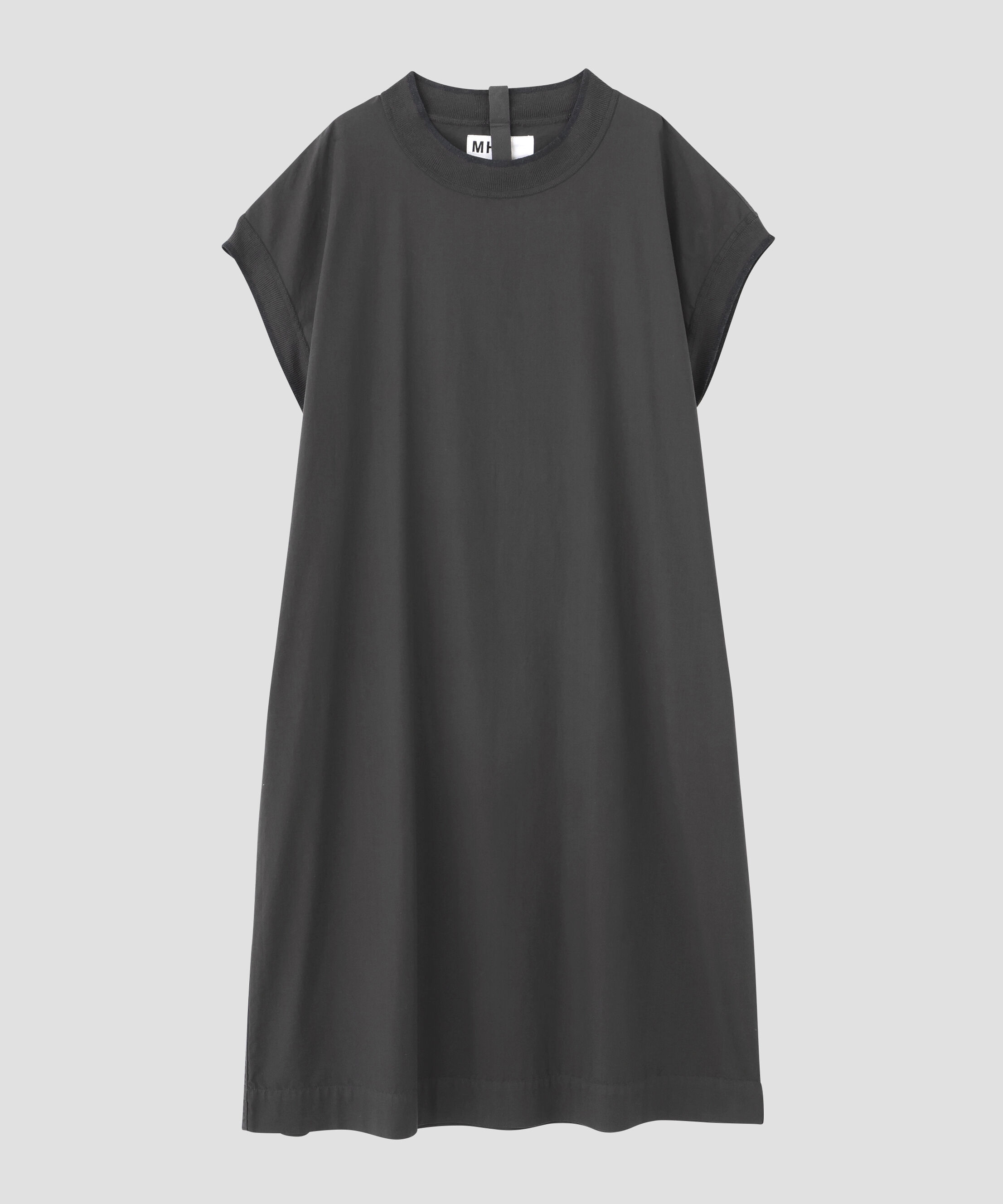 MHL.「GARMENT DYED COTTON POPLIN DRESS」|ワンピース|