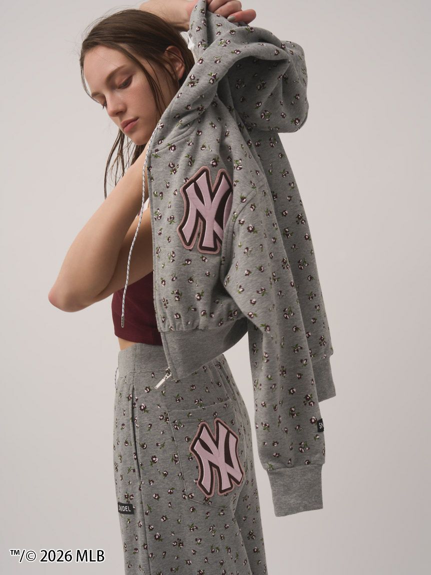SNIDEL「【MLB】Sustainableスウェットワイドパンツ」|チノ|