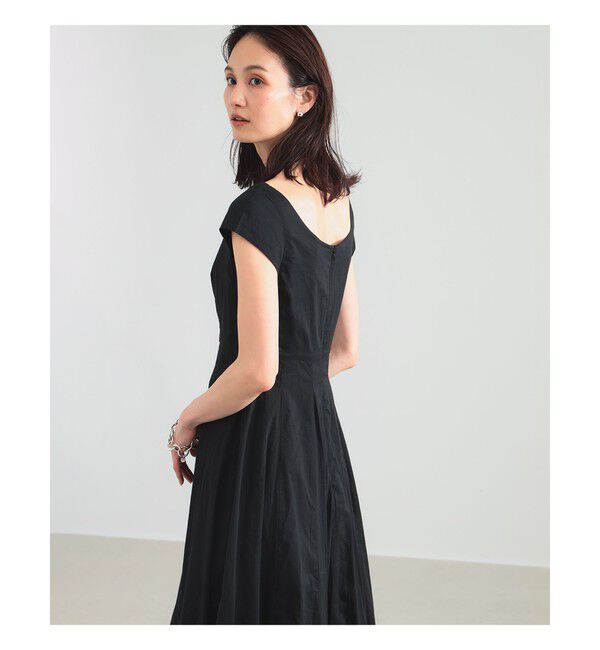 BEAMS SELECTION for WOMEN「MARIHA / 月の夢 ワンピース ソリッド」|ワンピース|