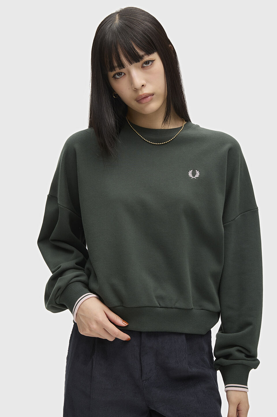 FRED PERRY 「FRED PERRY／Tipped Sweatshirt／ティップラインスウェットシャツ」|スウェット・ジャージ|NIGHT GREEN