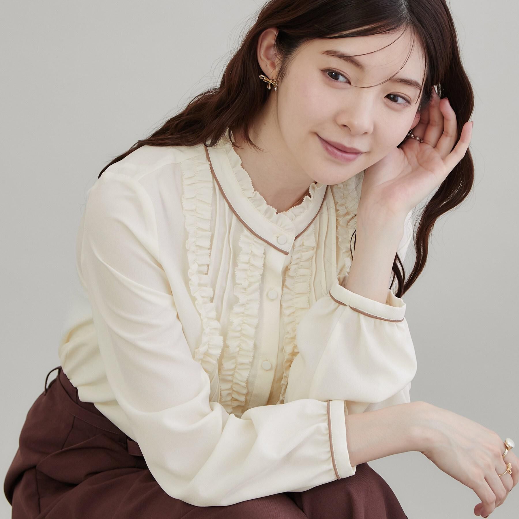 Couture broach「【フリル使いが華やか】ピンタック ブラウス」|シャツ・ブラウス|