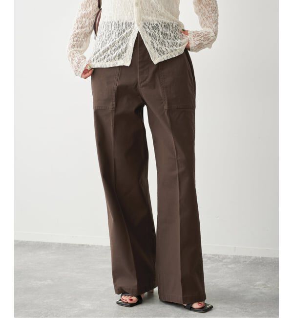 Spick and Span「《WEB限定カラー有り》バックサテンストレッチベイカーパンツ」|カーゴ|ブラウン