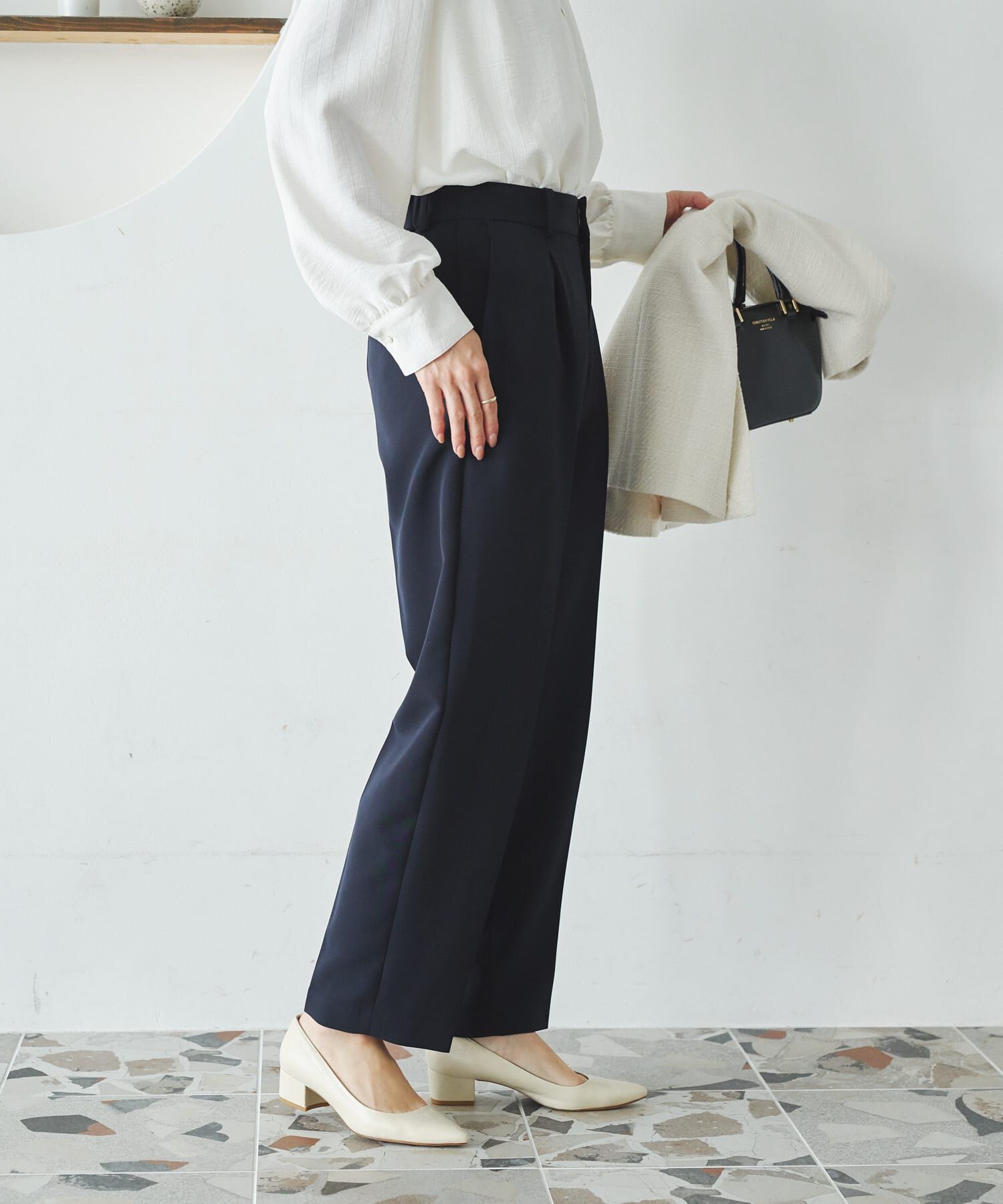 URBAN RESEARCH「『3サイズ展開』タックテーパードパンツ」|その他|