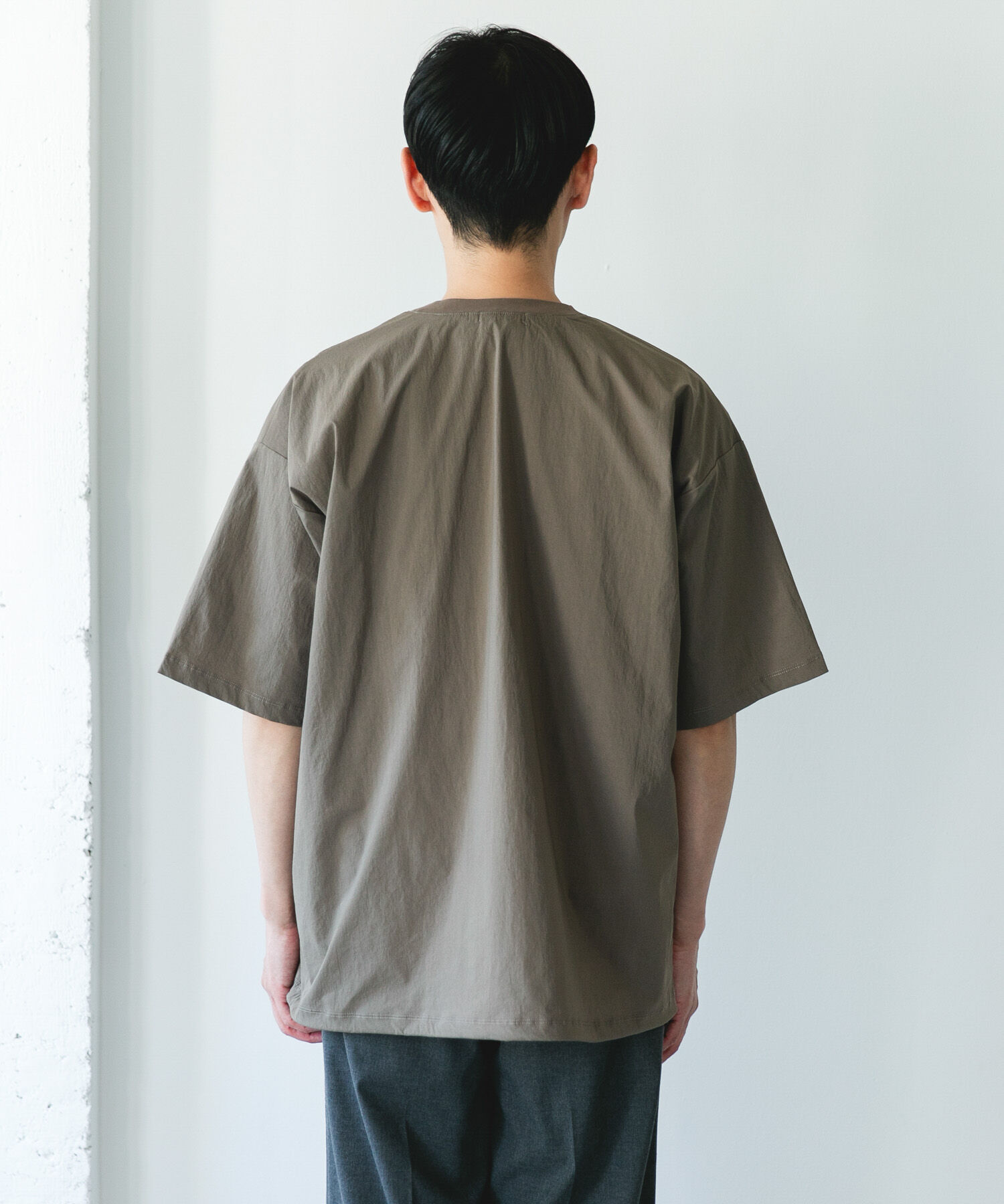 URBAN RESEARCH DOORS「『UVカット/接触冷感/吸水速乾』ストレッチクロス プルオーバー」|Tシャツ・カットソー|