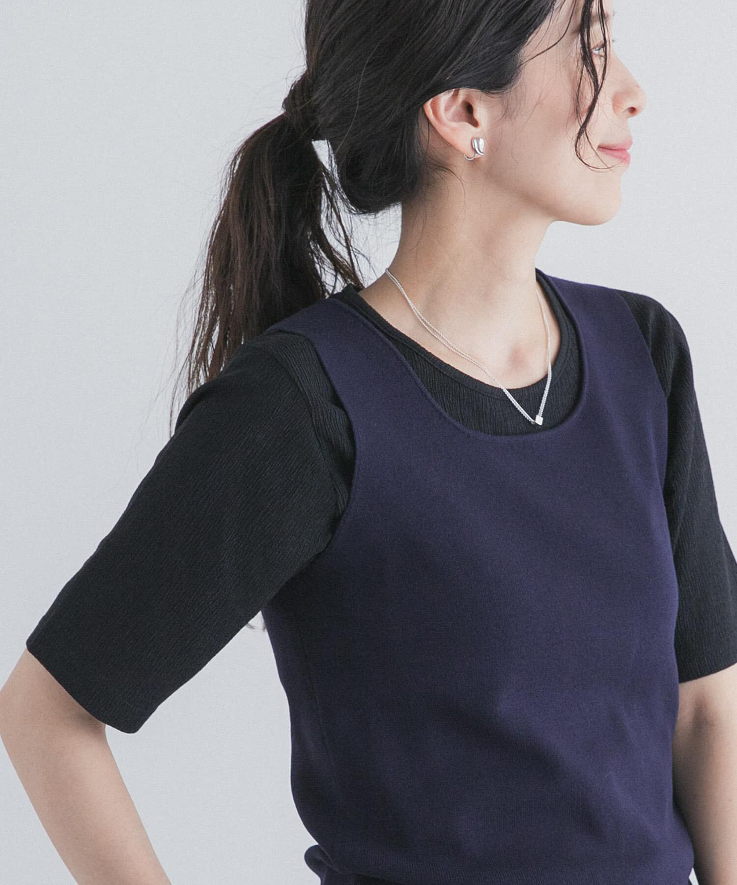 URBAN RESEARCH DOORS「5分袖楊柳カットTシャツ」|Tシャツ・カットソー|ブラック