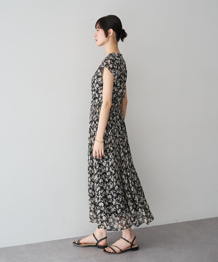 YECCA VECCA「花柄プリーツワンピース」|ワンピース|