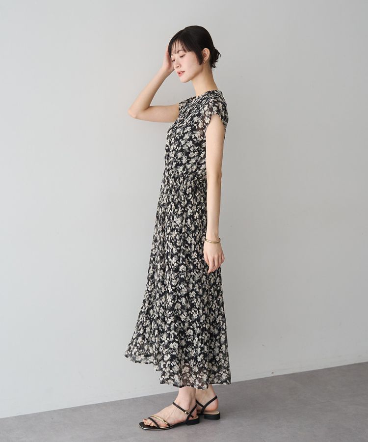 YECCA VECCA「花柄プリーツワンピース」|ワンピース|