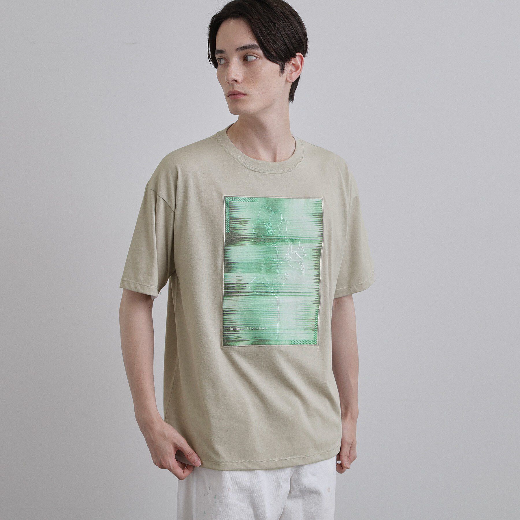 tk.TAKEO KIKUCHI「クロス刺繍フォトTシャツ」|Tシャツ・カットソー|グレージュ(050)