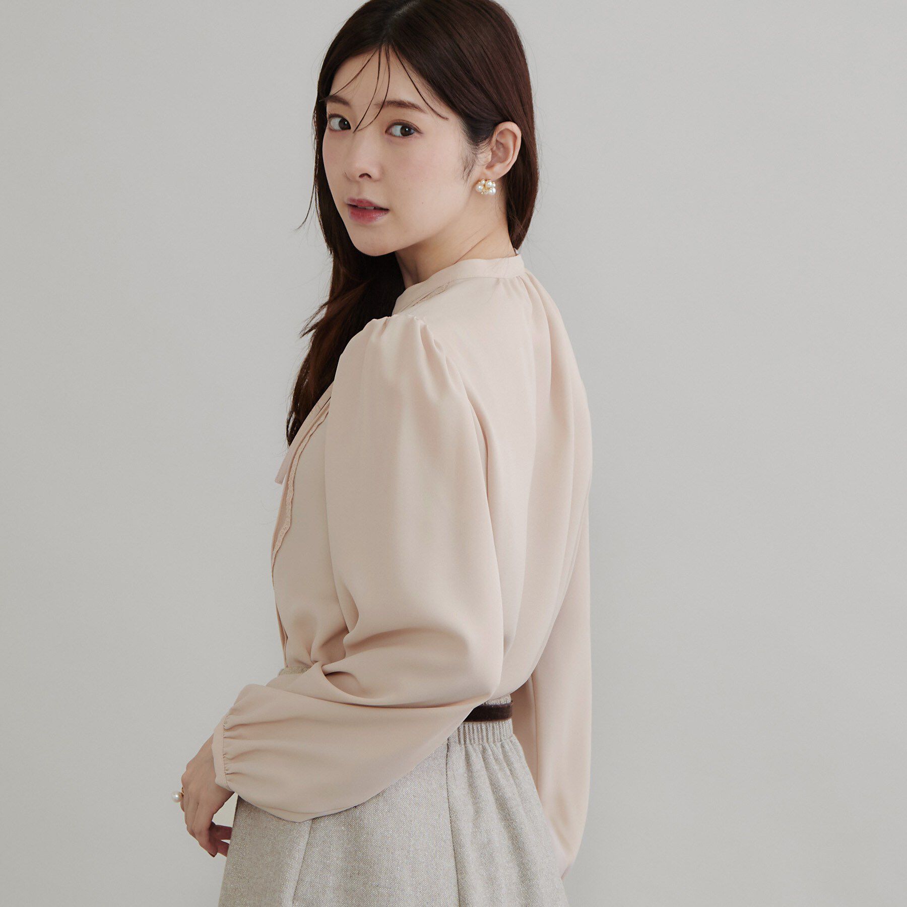 Couture broach「【衿元リボンが可憐】ピンタック レース ブラウス」|シャツ・ブラウス|