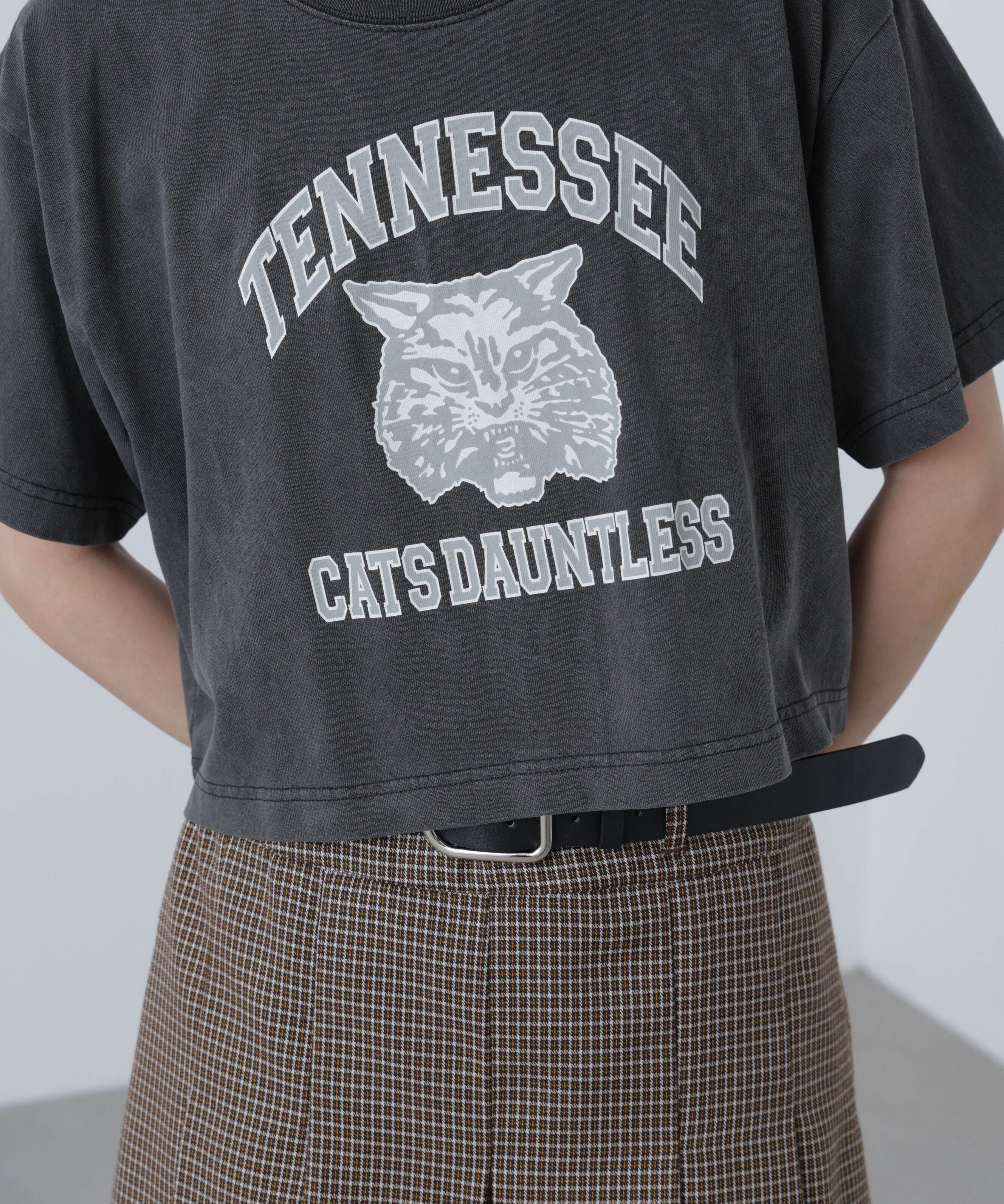  「〈フリーズマート別注〉テネシーリバーショート丈Tシャツ」|Tシャツ・カットソー|